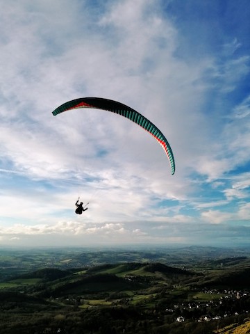 Flying from Worcestershire Beacon